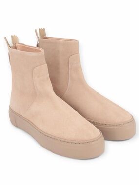 AGL made in Italy Blush Suede Platform Ankle Boots